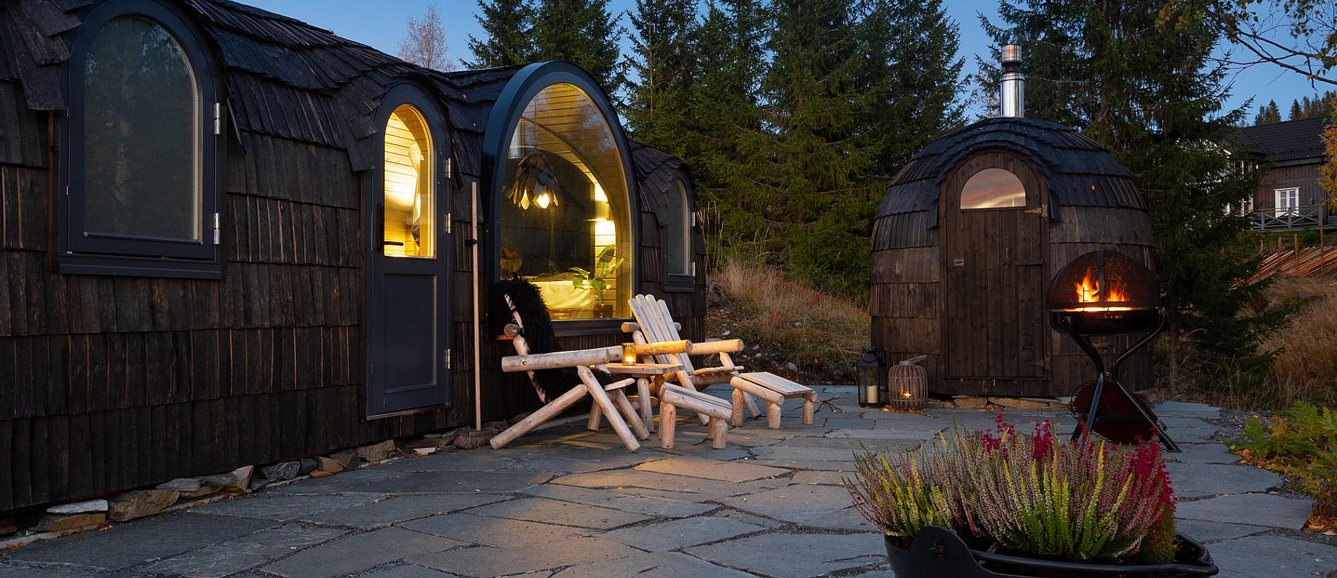 Overnatting i Igloohut