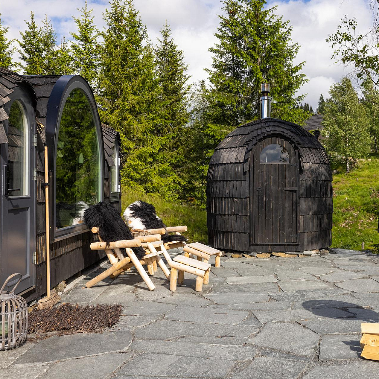 Overnatting i Igloohut