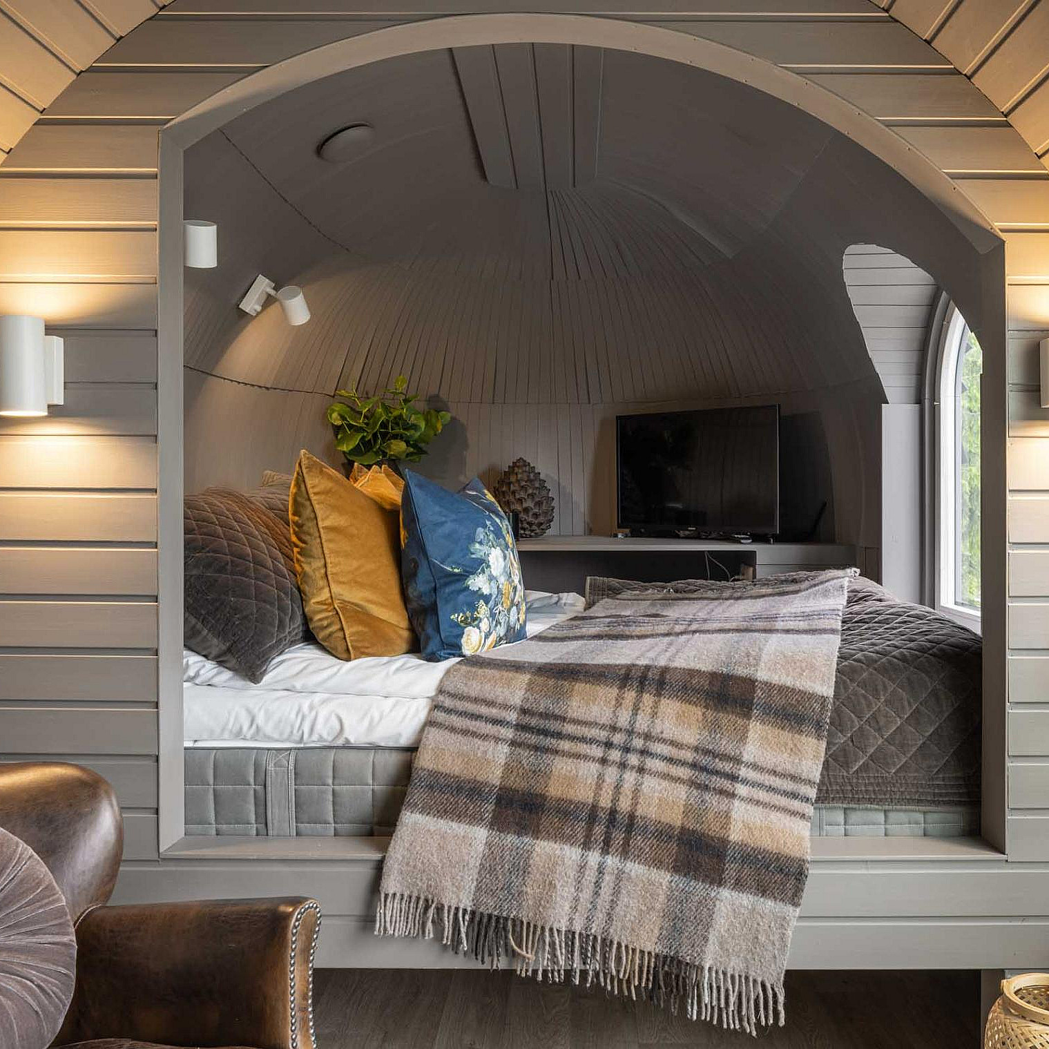 Overnatting i Igloohut