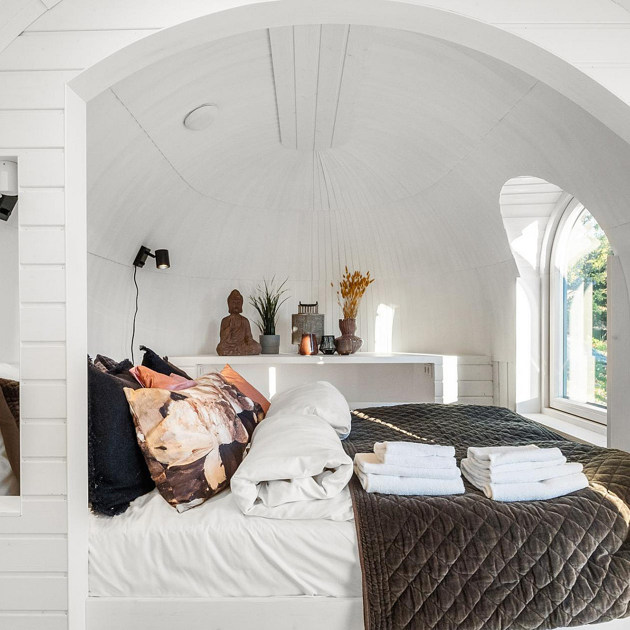 Overnatting i Igloohut