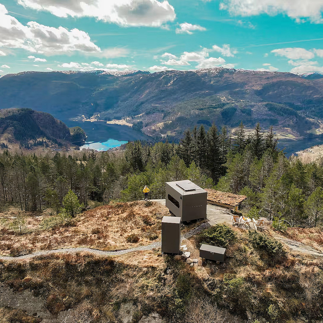Storehesten Panorama Birdbox