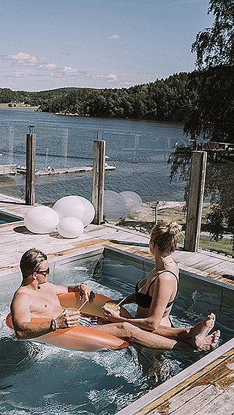 Romantikk på sparesort - image 1