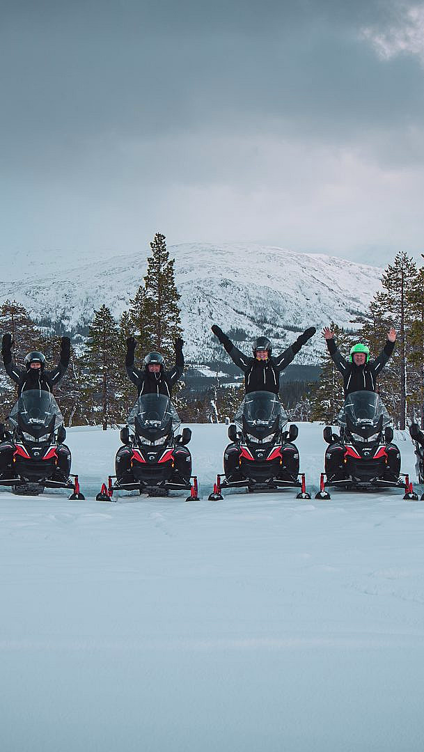 Snøscootersafari - image 1