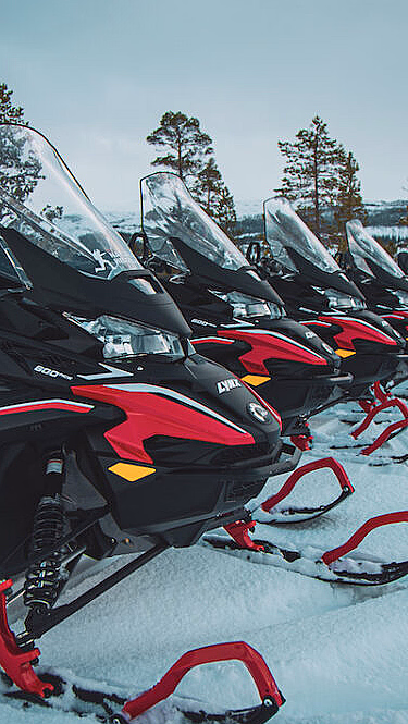Snøscootersafari for to - image 4