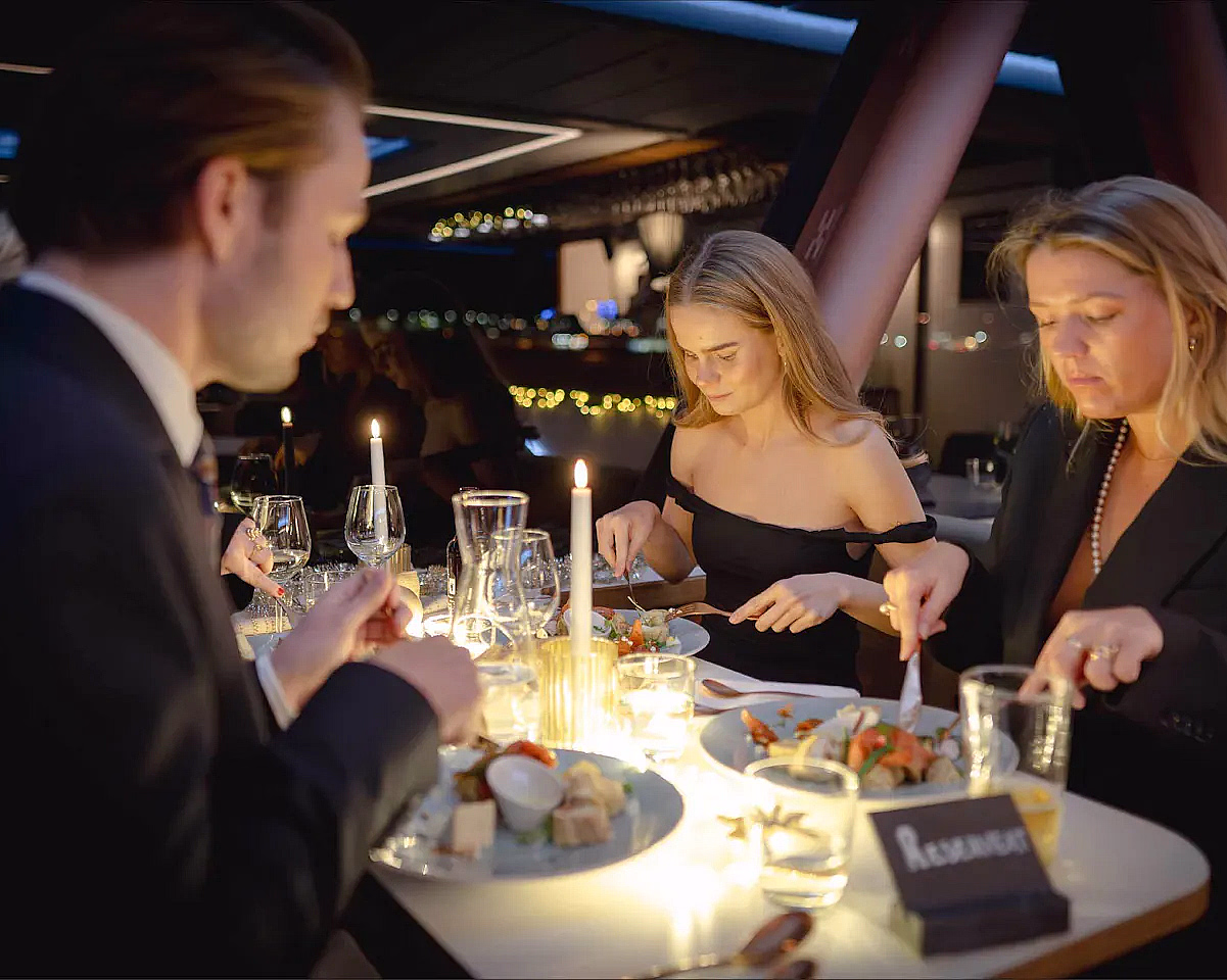 Nordlys dinnercruise - image 3