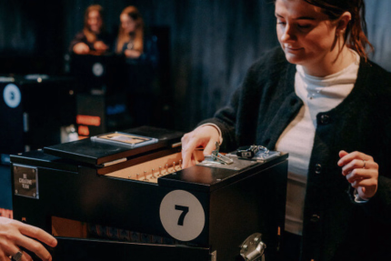 Escape Room i gave – en spennende opplevelse for venner og familie