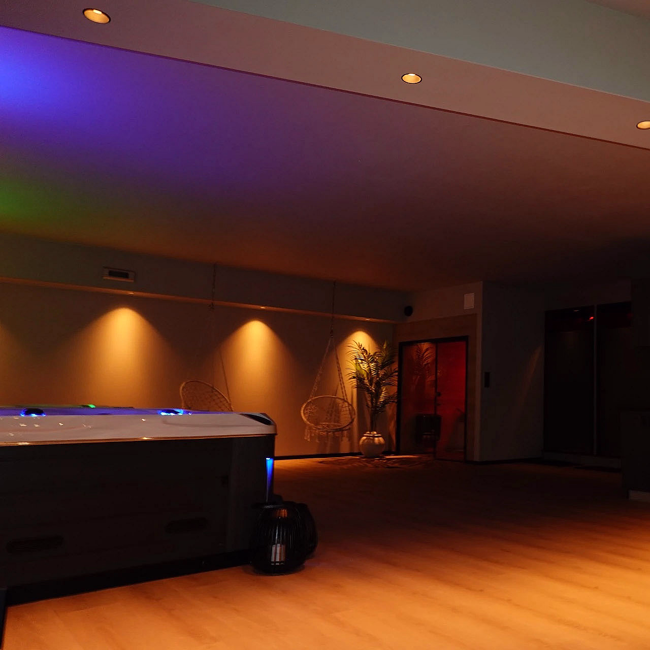 Spa, jacuzzi & badstue for to
