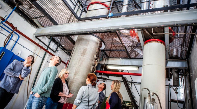 Brenneriomvisning akevitt