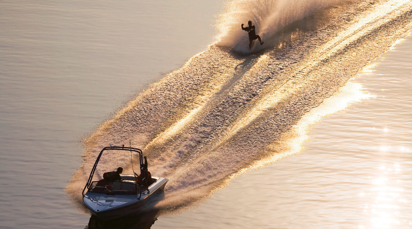 Barefoot Watersport Experience
