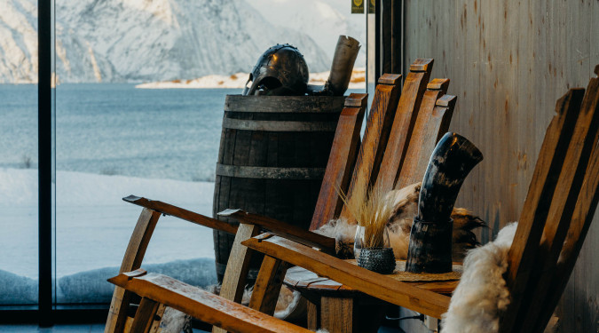 Arctic fjordcabins & destilleriomvisning
